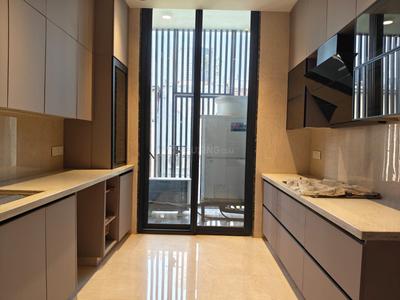 Kitchen Image of 2300 Sq.ft 3 BHK Builder Floor for sale in Defence Colony New Delhi for Rs. 170000000