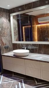 Bathroom Image of 9000 Sq.ft 5 BHK Duplex for sale in Hauz Khas New Delhi for Rs. 320000000