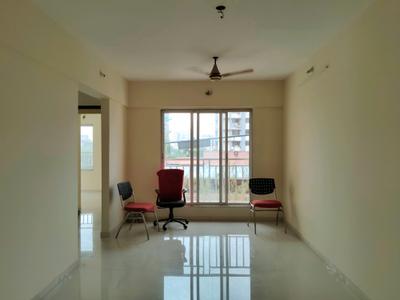 Living Room Image of 800 Sq.ft 2 BHK Apartment / Flat for sale in Sainath Yamuna Heights, Mulund West Mumbai for Rs. 16000000