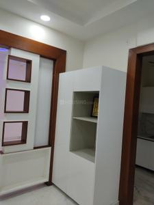 Bedroom Image of 3200 Sq.ft 4 BHK Builder Floor for rent in Sector 15A Noida for Rs. 200000