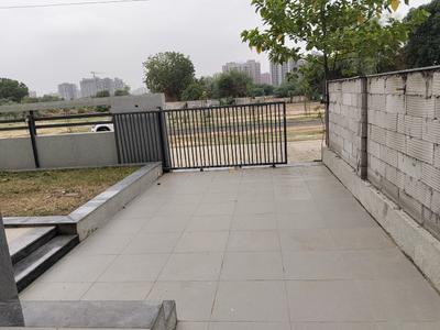 Balcony Image of 5850 Sq.ft 4 BHK Villa for sale in Sanskruti Sentossa Greens, Vaishno Devi Circle Ahmedabad for Rs. 81100000