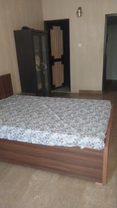 Bedroom Image of Girls PG, Arun Vihar, Contact 98189 33548 in Sector 37, Noida