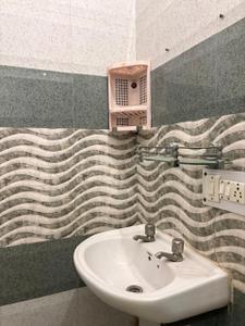 Bathroom Image of 1500 Sq.ft 2 BHK Duplex for rent in C.B.Ganj Bareilly for Rs. 15000