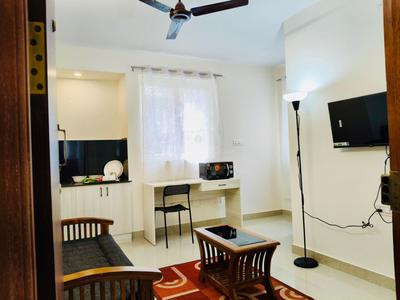 Hall Image of 650 Sq.ft 1 BHK Apartment / Flat for rent in Indira Nagar Bengaluru for Rs. 40000