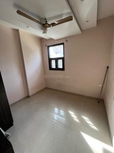 Bedroom Image of 580 Sq.ft 2 BHK Builder Floor for rent in Shalimar Bagh New Delhi for Rs. 25000