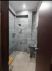 Bathroom Image of 1200 Sq.ft 2 BHK Independent House for rent in Sector 39 Noida for Rs. 40000