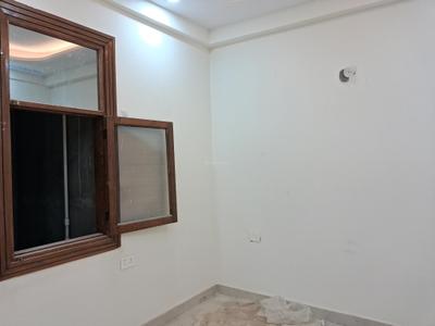 Bedroom Image of 1100 Sq.ft 2 BHK Apartment / Flat for sale in Hometech Pride, Sector 73 Noida for Rs. 3775000