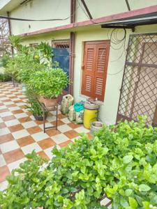 Bathroom Image of 900 Sq.ft 2 BHK Builder Floor for rent in Phool Bagan Kolkata for Rs. 22000