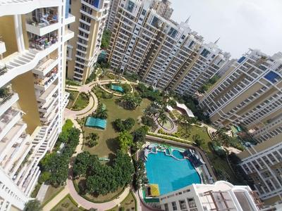Image of 1714 Sq.ft 3 BHK Apartment / Flat for sale in Purvanchal Royal Park, Sector 137, Noida for Rs. 26500000