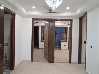 Living Room Image of 1250 Sq.ft 3 BHK Apartment / Flat for sale in JMD Siddhi Vinayak, Sector 73 Noida for Rs. 6500000
