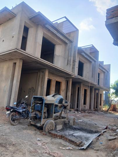 Green Villa 1 Main Image 1