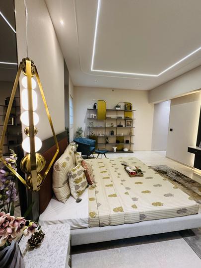 Godrej Elaris Main Image 1