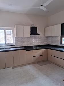 Kitchen Image of 1700 Sq.ft 3 BHK Apartment / Flat for rent in Choolaimedu Chennai for Rs. 75000