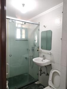 Common Bathroom Two Image of 2000 Sq.ft 3 BHK Apartment / Flat for sale in Sector 7 Dwarka New Delhi for Rs. 24900000