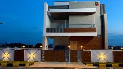 Balcony Image of 1600 Sq.ft 3 BHK Duplex for sale in Upparathamandrapalli Hosur for Rs. 12300000