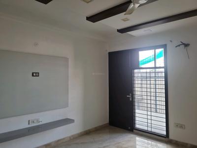 Bedroom Image of 4190 Sq.ft 4 BHK Builder Floor for rent in Janakpuri New Delhi for Rs. 80000