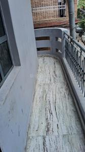 Balcony Image of 900 Sq.ft 2 BHK Builder Floor for rent in RWA Jitar Nagar Block C, Krishna Nagar New Delhi for Rs. 30000