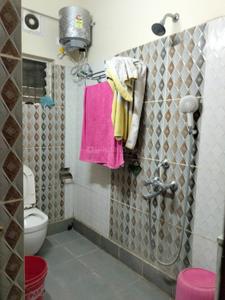 Image of 1000 Sq.ft 3 BHK Apartment / Flat for rent in Nagerbazar, Kolkata for Rs. 23000