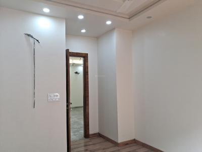 Bedroom Image of 1200 Sq.ft 3 BHK Builder Floor for sale in Paschim Vihar New Delhi for Rs. 22500000