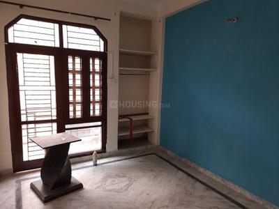 Living Room Image of 1100 Sq.ft 3 BHK Independent House for rent in Chhattarpur New Delhi for Rs. 15000