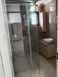 Bathroom Image of 4500 Sq.ft 7 BHK Independent House for sale in Sector 17 Faridabad for Rs. 120000000