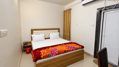 Image of 7000 Sq.ft 12 BHK Independent House for rent in Transport Nagar, Lucknow for Rs. 150000