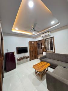 Hall Image of 710 Sq.ft 1 BHK Apartment / Flat for rent in Mahalakshmi Nagar Indore for Rs. 18000
