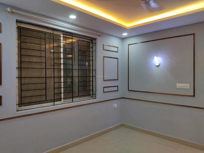 Living Room Image of 1250 Sq.ft 2 BHK Apartment / Flat for rent in Grand Bay, Marathahalli Bengaluru for Rs. 40000