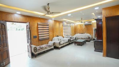 Hall Image of 38250 Sq.ft 3 BHK Farm House for sale in Bajidpur Noida for Rs. 60000000