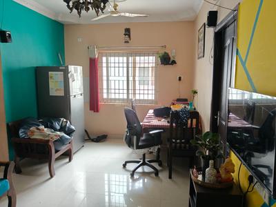 Living Room Image of 770 Sq.ft 2 BHK Apartment / Flat for rent in Devi Paradise, Surappattu Chennai for Rs. 22000