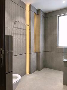 Common Bathroom Image of 2300 Sq.ft 3.5 BHK Builder Floor for rent in DLF Phase 3 Gurgaon for Rs. 150000
