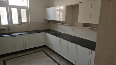 Kitchen Image of 1850 Sq.ft 3 BHK Builder Floor for rent in Sector 48 Noida for Rs. 30000