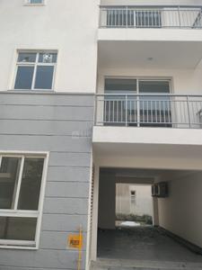 Image of 2350 Sq.ft 4 BHK Villa for rent in Godrej Golf Link, Jaypee Greens, Greater Noida for Rs. 63000