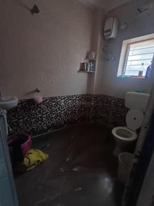 Bathroom Image of 850 Sq.ft 2 BHK Apartment / Flat for sale in Ganguly Bagan Kolkata for Rs. 4200000