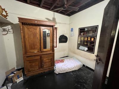 Bedroom Image of 1800 Sq.ft 4 BHK Independent House for rent in Karakkunnathu Kozhikode for Rs. 10000