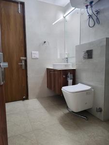 Common Bathroom One Image of 2800 Sq.ft 4 BHK Apartment / Flat for sale in DDA Flats Vasant Kunj, Vasant Kunj New Delhi for Rs. 62500000