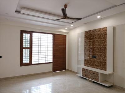 Bedroom Image of 5600 Sq.ft 5 BHK Builder Floor for sale in Rajendra Nagar Ghaziabad for Rs. 40000000