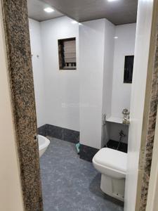 Bathroom Image of 585 Sq.ft 1 BHK Apartment / Flat for sale in Swargate Pune for Rs. 6500000