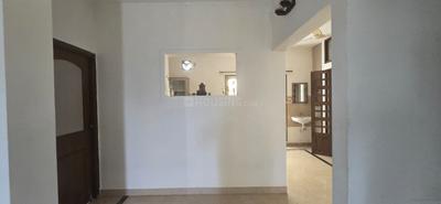 Hall Image of 5500 Sq.ft 6 BHK Independent House for sale in Uthandi Chennai for Rs. 45000000