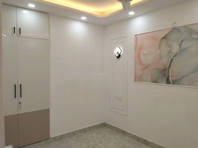 Bedroom Image of 1300 Sq.ft 3 BHK Apartment / Flat for sale in Vikaspuri New Delhi for Rs. 16500000
