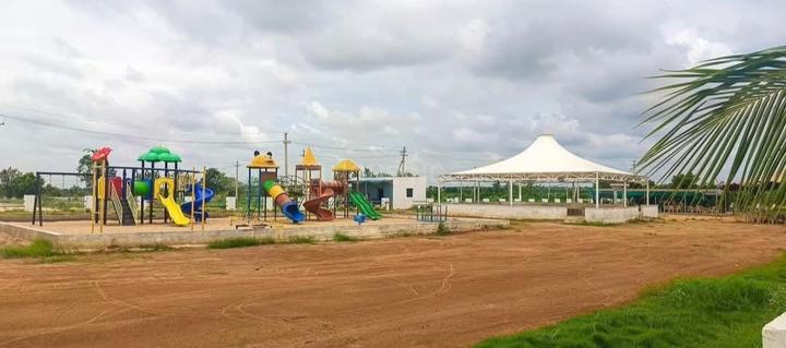 ICONIC 2 Main Image 1