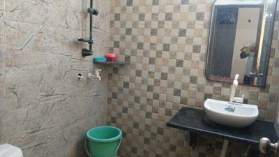 Image of 900 Sq.ft 2 BHK Villa for rent in Tahra, Vrindavan for Rs. 21000
