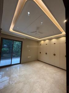 Bedroom Image of 2700 Sq.ft 4 BHK Builder Floor for sale in Kirti Nagar New Delhi for Rs. 65000000