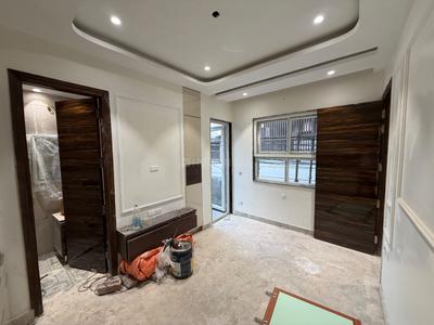 Bedroom Image of 900 Sq.ft 2 BHK Builder Floor for sale in Raja Garden New Delhi for Rs. 12500000