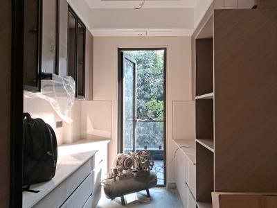 Kitchen Image of 1350 Sq.ft 3 BHK Builder Floor for sale in Paschim Vihar New Delhi for Rs. 27000000