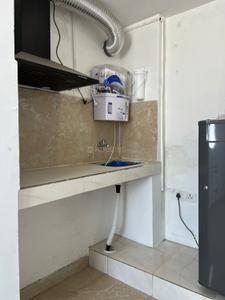 Kitchen Image of 550 Sq.ft 1 RK Builder Floor for rent in Sector 17 Gurgaon for Rs. 18000