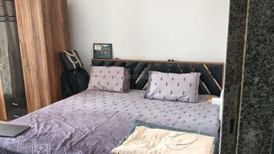 Bedroom Image of 1350 Sq.ft 2 BHK Apartment / Flat for sale in Grand Riviera, Paldi Ahmedabad for Rs. 9000000