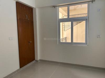 Bedroom Image of 1250 Sq.ft 3 BHK Apartment / Flat for sale in Ajnara Le Garden, Noida Extension Greater Noida for Rs. 10800000