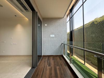 Balcony Image of 1350 Sq.ft 3 BHK Apartment / Flat for sale in Sion Mumbai for Rs. 53600000