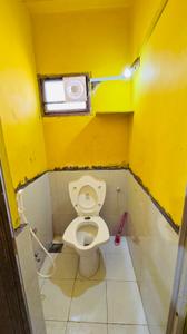 Bathroom Image of 500 Sq.ft 1 BHK Apartment / Flat for rent in Gorwa Vadodara for Rs. 10000
